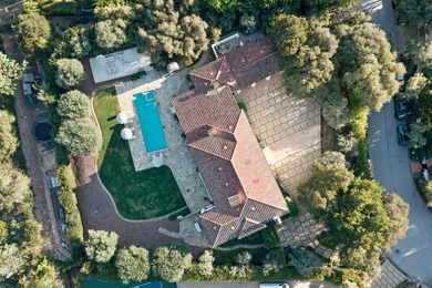 Set against a dramatic mountain backdrop in coveted Montecito - photo 29