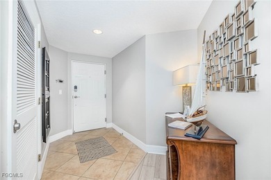 Direct oceanfront 3BR/3BA in the highly sought-after Opus - photo 3