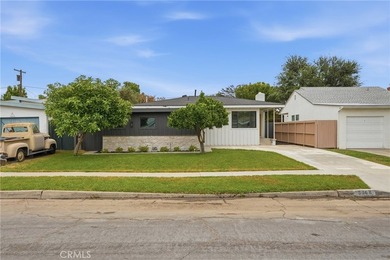 This four bedroom, three bathroom home has been remodeled and - photo 5