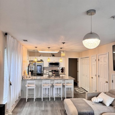 Fantastic location and turn-key townhome at Merritt Park in - photo 12