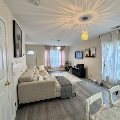 Fantastic location and turn-key townhome at Merritt Park in - photo 14