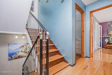 Welcome to 75 Longview Road, a custom-built contemporary home - photo 15