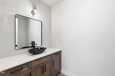 Welcome to this bespoke Craftsman-style villa, nestled in the - photo 16