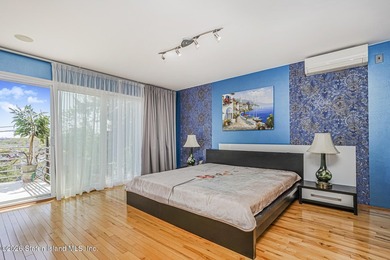 Welcome to 75 Longview Road, a custom-built contemporary home - photo 19