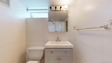 Newly renovated and move-in ready, this fully detached - photo 25