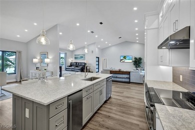Boater's Paradise! Welcome to this DIRECT GULF ACCESS pool home - photo 6