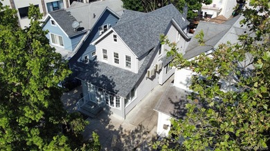 Newly renovated and move-in ready, this fully detached - photo 28