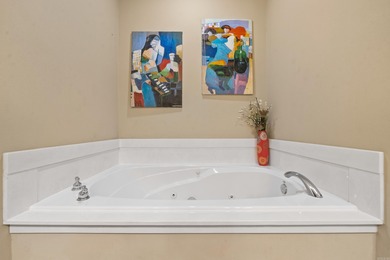 Discover your perfect Hot Springs retreat! This beautifully - photo 29