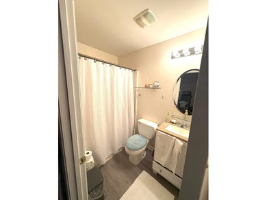 Fantastic location and turn-key townhome at Merritt Park in - photo 31