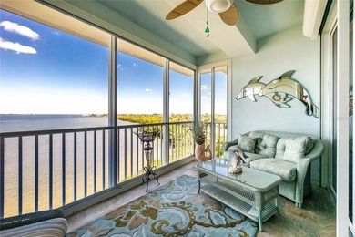 STUNNING 3 Bedroom, 2 Bathroom TOP FLOOR condo located in the - photo 43