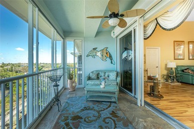 STUNNING 3 Bedroom, 2 Bathroom TOP FLOOR condo located in the - photo 44