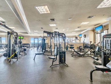 Under contract w/ 48 hr. kick out clause. Accepting Bak Up - photo 47