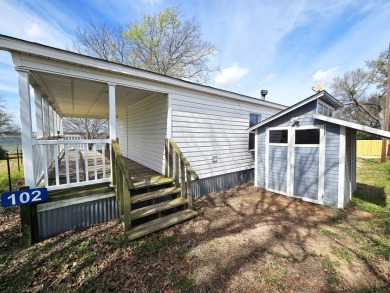 3/2 Waterfront Home in Big Creek Subdivision - photo 11