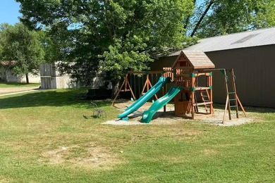 Here it is! Lakefront 2-bedroom, 1-bath cabin at Edgewater Beach - photo 20