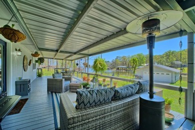 PRIVATE BOAT RAMP WATERFRONT RETREAT located in a deep cove in - photo 27