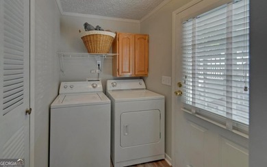 Lakefront living at its best on Lake Hartwell! This 3-bedroom - photo 29