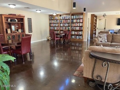 This is what you're hoping for. All freshly painted, new carpet - photo 34