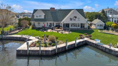 This spectacular expanded ranch sits on a deep waterfront lot - photo 42