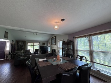 Beautiful home with a location that can't be beat! Conveniently - photo 7