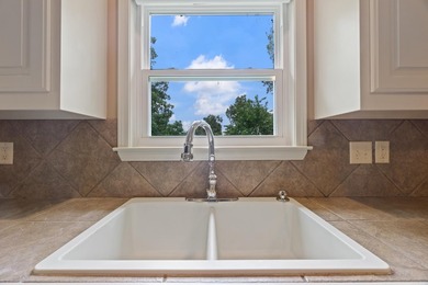 Discover comfort and tranquility in this well-maintained home - photo 8