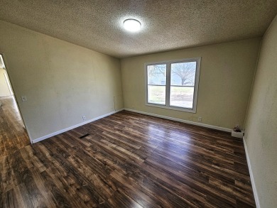 3/2 Waterfront Home in Big Creek Subdivision - photo 25