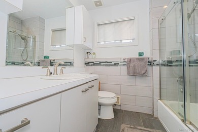 Welcome to 1438 East 70th Street - A Home With Space, Comfort & - photo 13