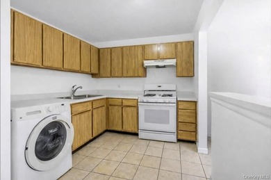2084 Davidson Ave is a well maintained two family brick home in - photo 15