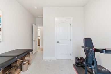 Welcome to 12602 S Teano Ave-an exceptional 2,128 sq ft, 3 bed - photo 27
