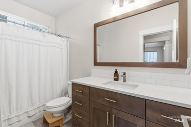 Welcome to 12602 S Teano Ave-an exceptional 2,128 sq ft, 3 bed - photo 30