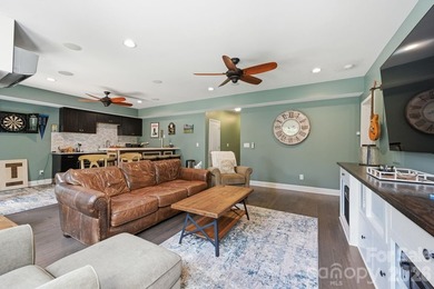 NEW PRICE IMPROVEMENT $750,000! Welcome to The Vineyards on Lake - photo 33