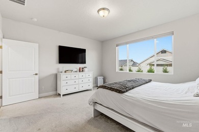 Welcome to 12602 S Teano Ave-an exceptional 2,128 sq ft, 3 bed - photo 33