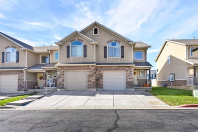 Great Salt Lake Townhome/Townhouse For Sale in Layton Utah