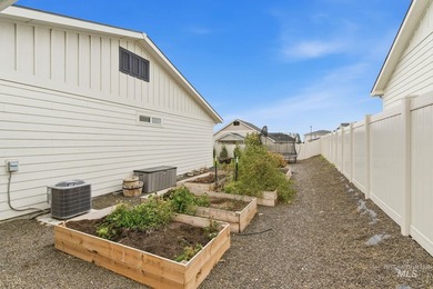 Welcome to 12602 S Teano Ave-an exceptional 2,128 sq ft, 3 bed - photo 44