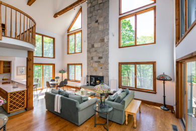 Mint Condition Candlewood Lake Home - photo 5