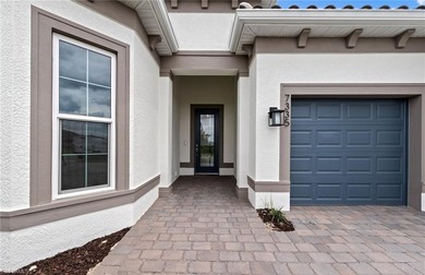 Move to Del Webb at Oak Creek. This brand new Renown home - photo 7