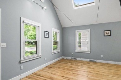 Renovated bungalow that could grace the cover of Dwell - photo 6