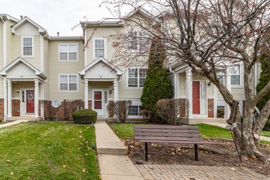 Cranberry Lake Townhome/Townhouse Active Under Contract in Hainesville Illinois