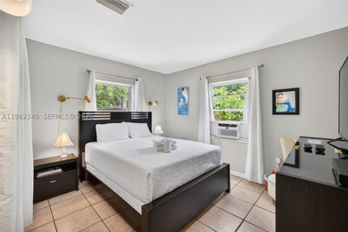 Minutes to Wilton Manors shopping, dining, & more. Move-in ready - photo 11