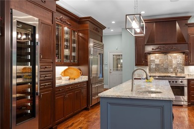 This is the one-of-a-kind waterfront opportunity - photo 19