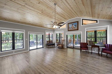 WATERFRONT PROPERTY WITH BOAT DOCK! Experience peaceful country - photo 3