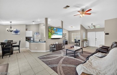 Pool/spa home in a great location, with easy access to the Pine - photo 4