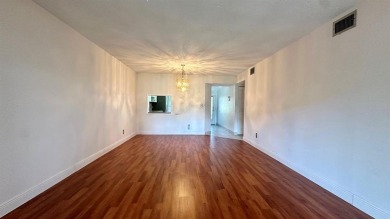 Lake Condo For Sale in Tamarac, Florida