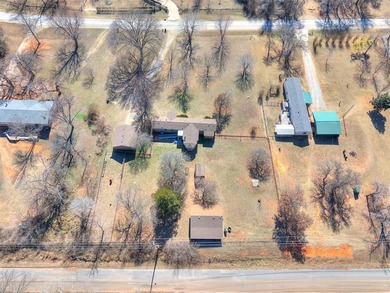 Welcome to 4327 Cardinal in Edmond, where space, versatility