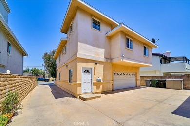Welcome to this newer construction freestanding townhome in the - photo 27