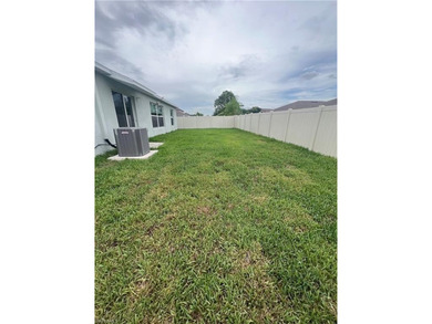 Motivated Seller! Great convenient location! This spacious - photo 31