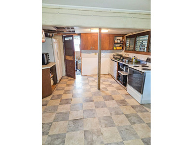 High-Cash-Flow Investment in Downtown Hilo -Now $395,000 Hoku - photo 8