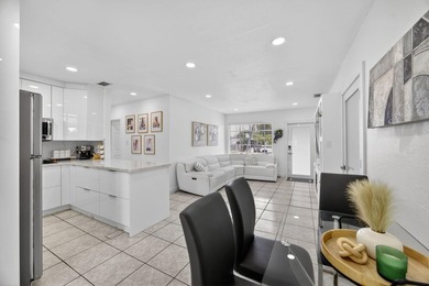 Motivated sellers! Welcome to this beautifully updated 4-bedroom - photo 11