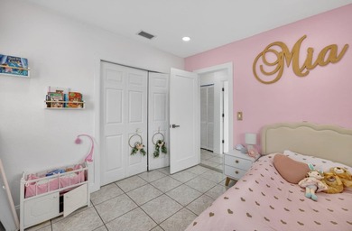 Motivated sellers! Welcome to this beautifully updated 4-bedroom - photo 20
