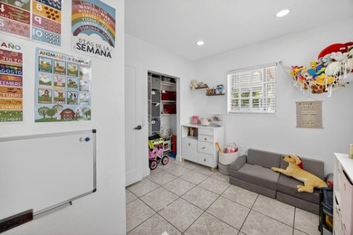 Motivated sellers! Welcome to this beautifully updated 4-bedroom - photo 23