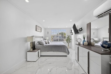 Motivated sellers! Welcome to this beautifully updated 4-bedroom - photo 28